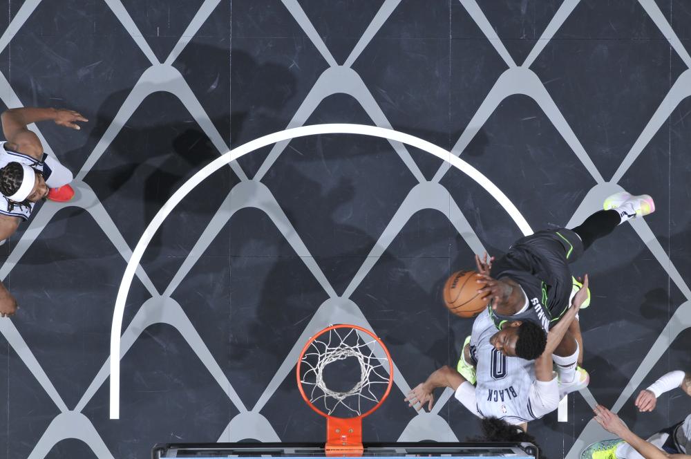 实球迷献上 实球迷献上