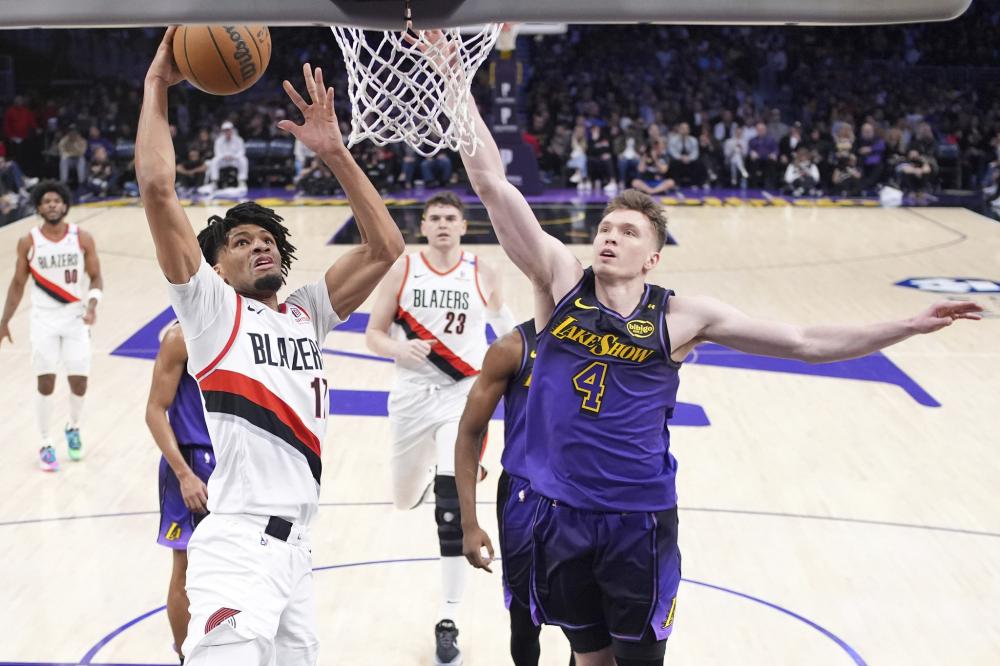 实球迷献上 实球迷献上