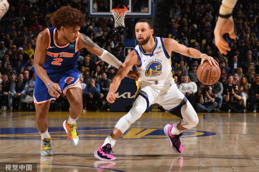 年轻边锋的 年轻边锋的