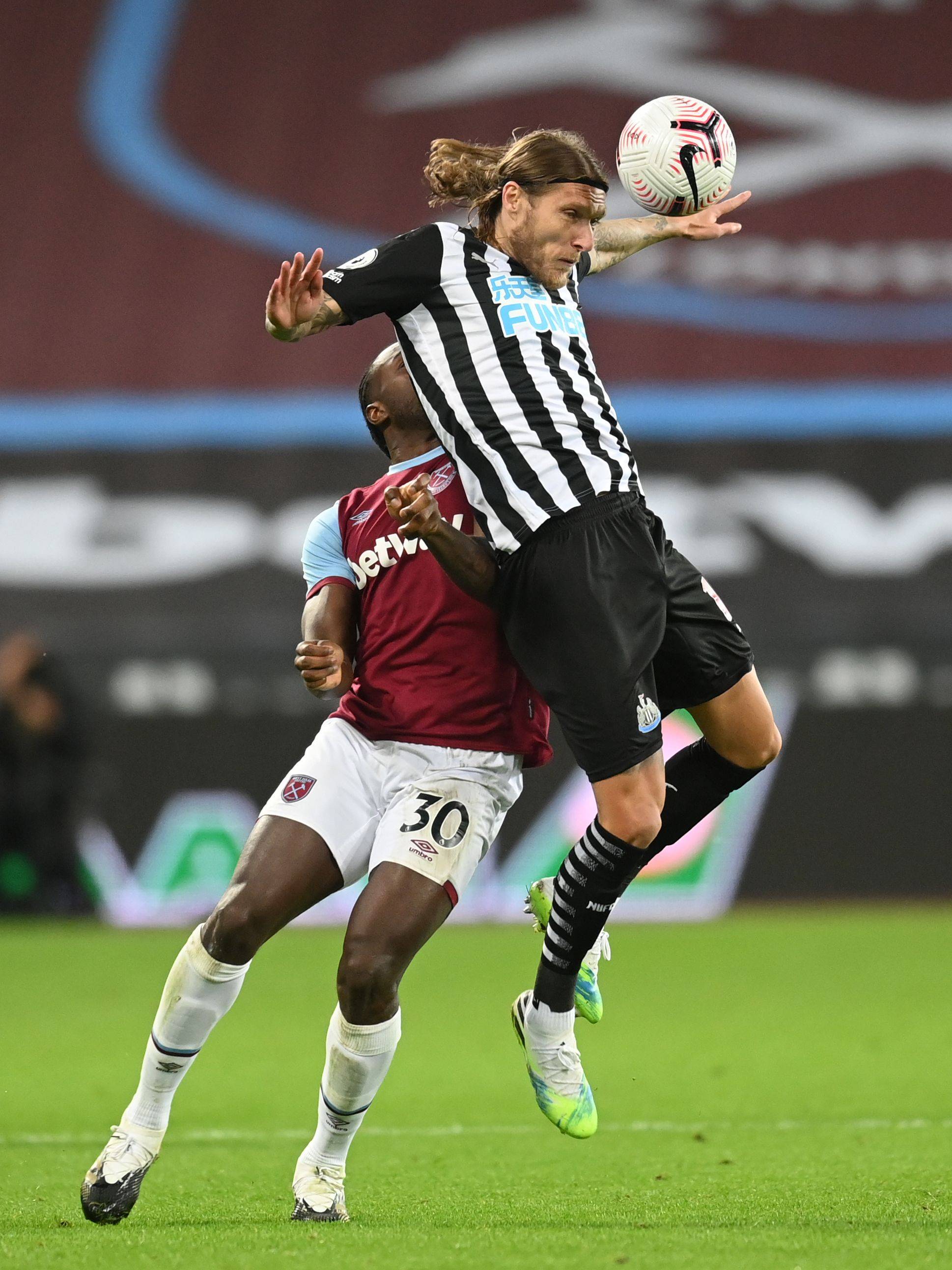 尤其是在前 尤其是在前